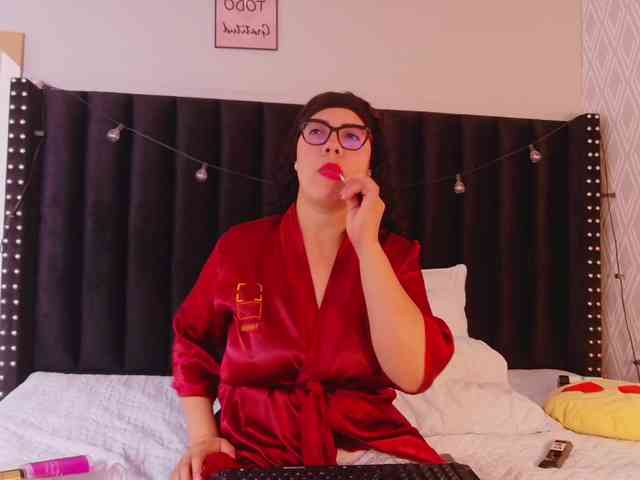 Hotlatinateacher webcam