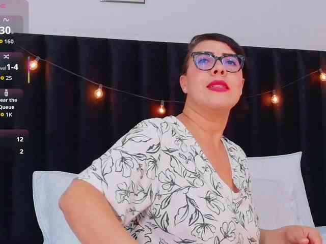 Hotlatinateacher webcam