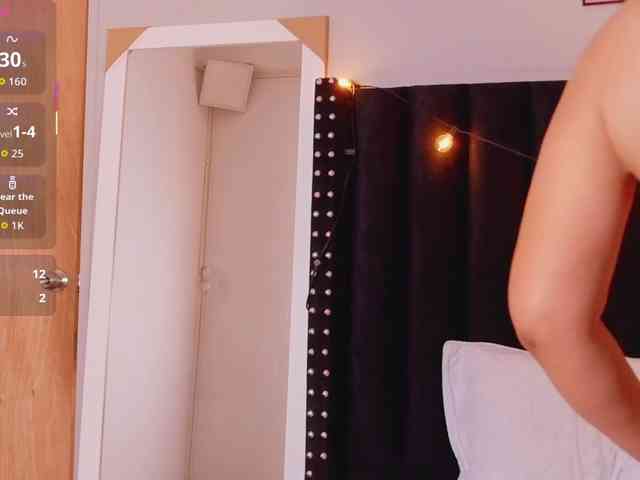 Hotlatinateacher webcam