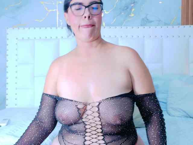 Hotlatinateacher webcam