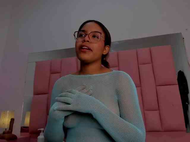 alexaandherson webcam