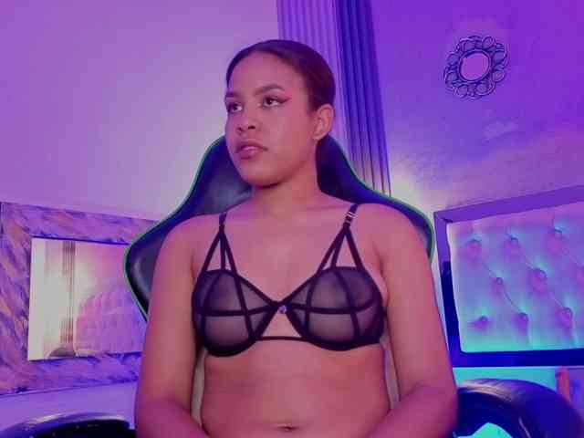 alexaandherson webcam