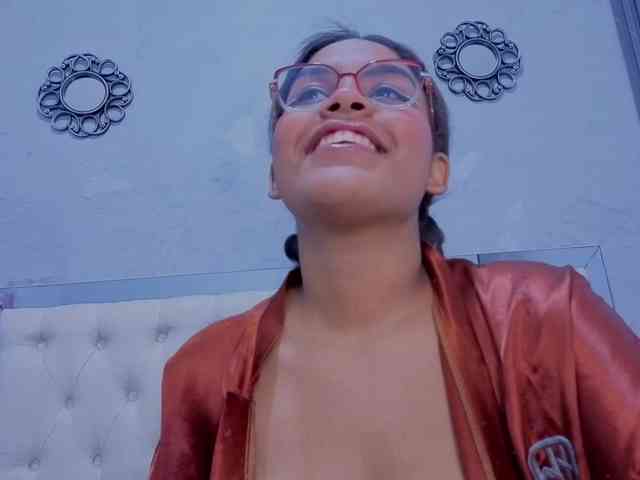 alexaandherson webcam