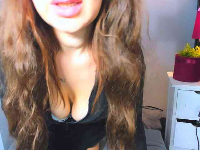 WildOlivia webcam