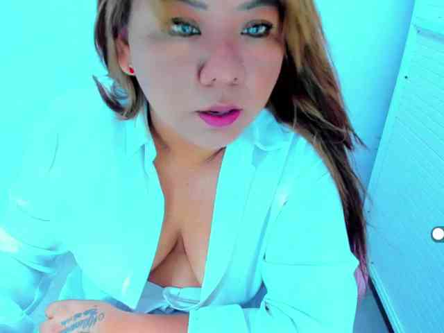 VictoriaLove webcam