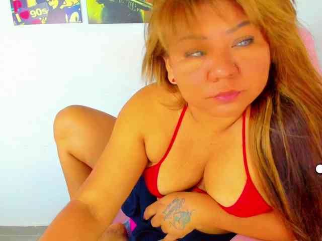 VictoriaLove webcam