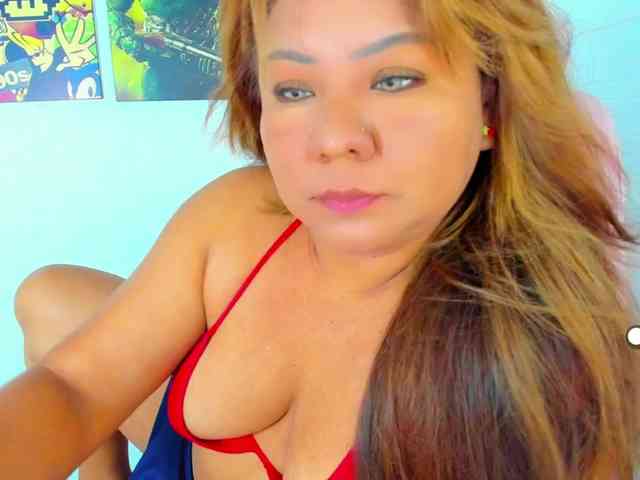 VictoriaLove webcam