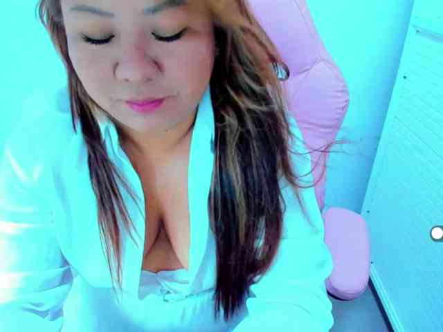 VictoriaLove webcam