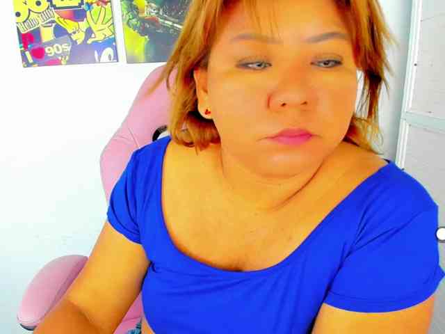 VictoriaLove webcam