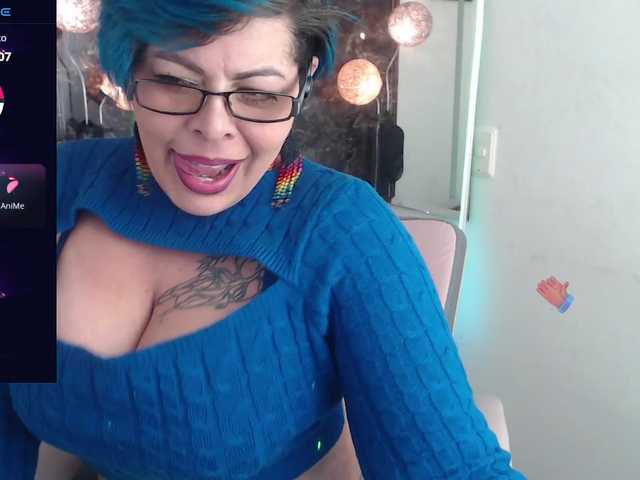GreciaHorny webcam