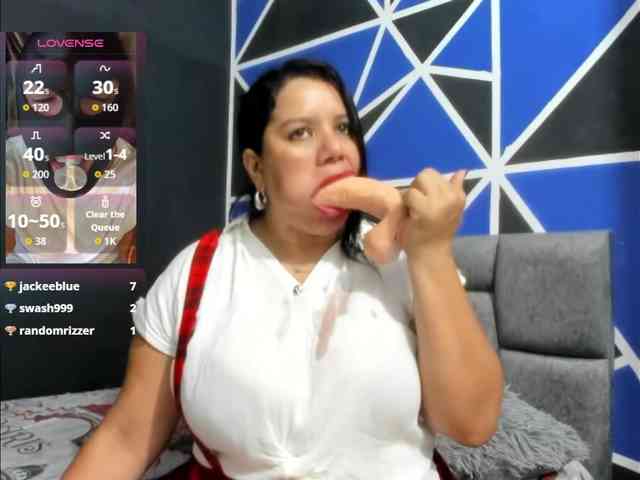 MATURE-ANIKA webcam