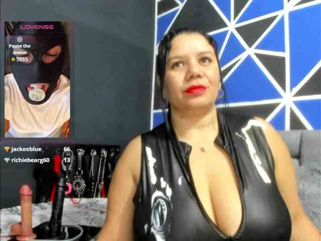 MATURE-ANIKA webcam