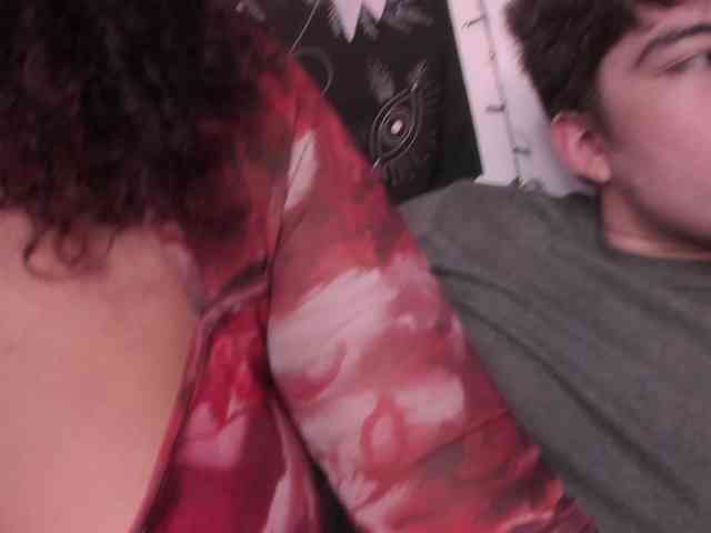 HotHoneyChile webcam