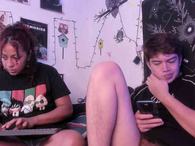 HotHoneyChile webcam