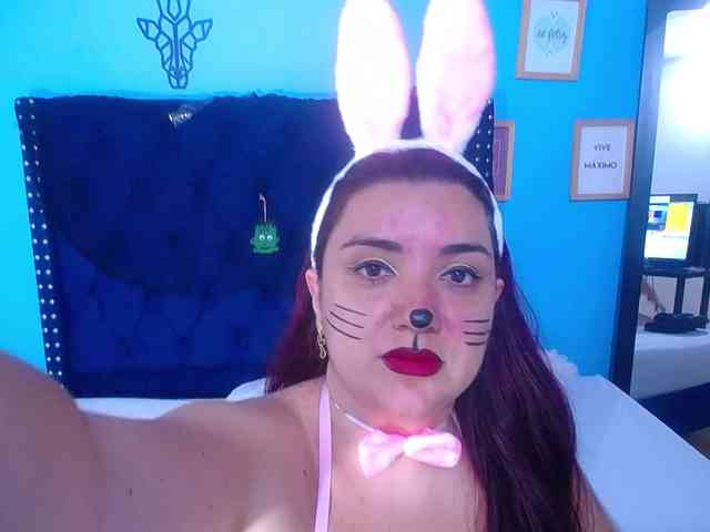 kinky-redhead18 webcam