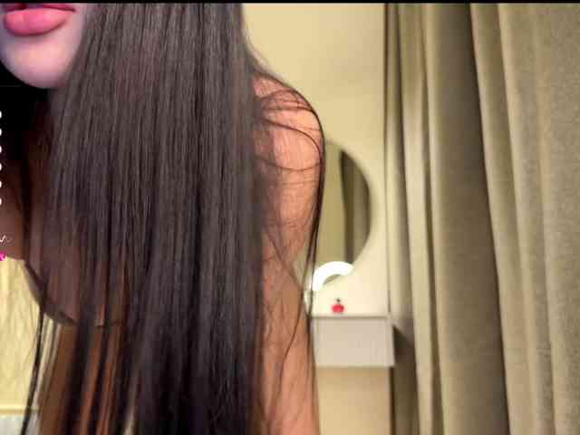 voteforveronika webcam