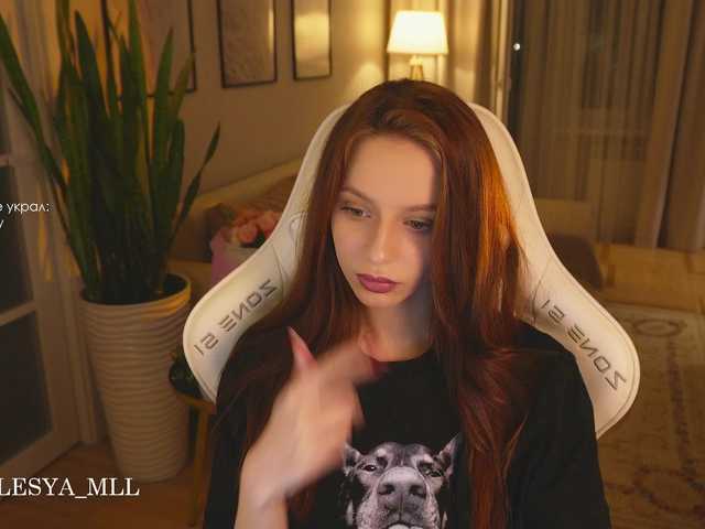 xxx-Molly