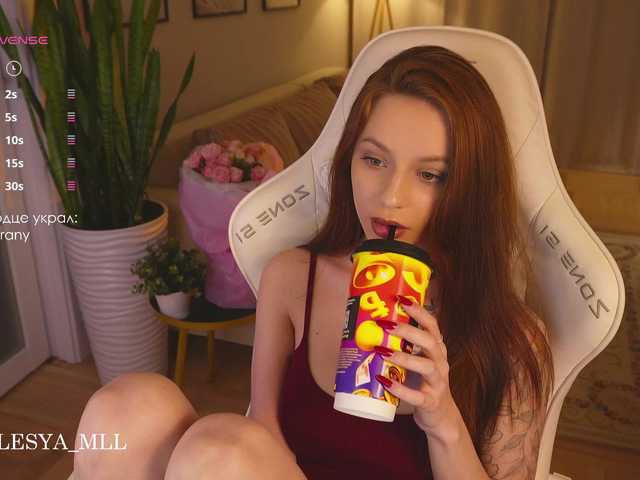 xxx-Molly