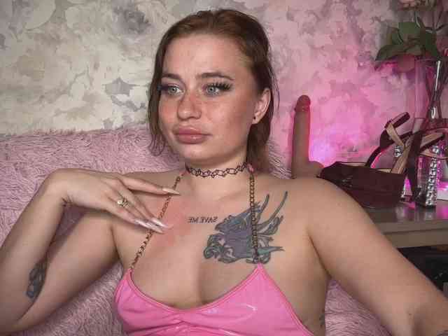 pretttyalice webcam