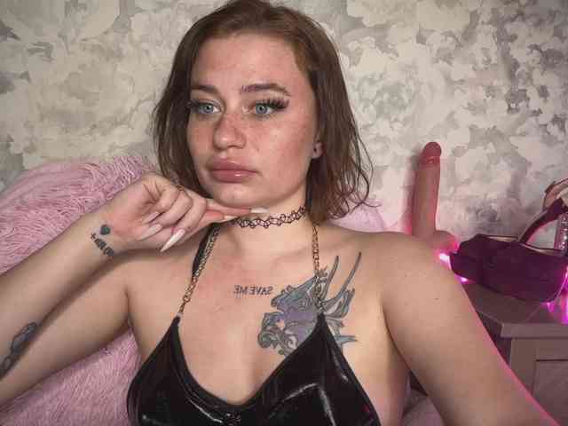pretttyalice webcam