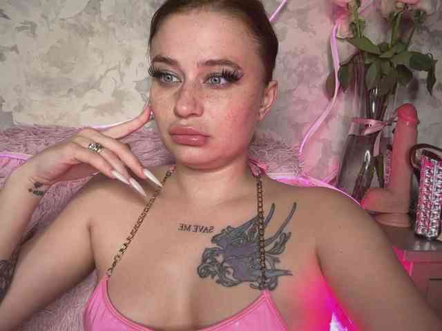 pretttyalice webcam