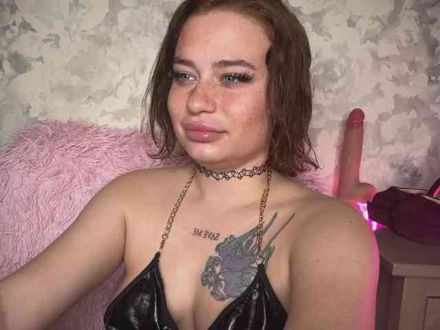 pretttyalice webcam