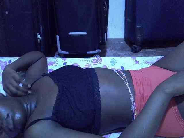 alora-skylar webcam