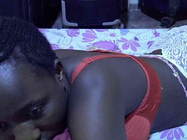 alora-skylar webcam
