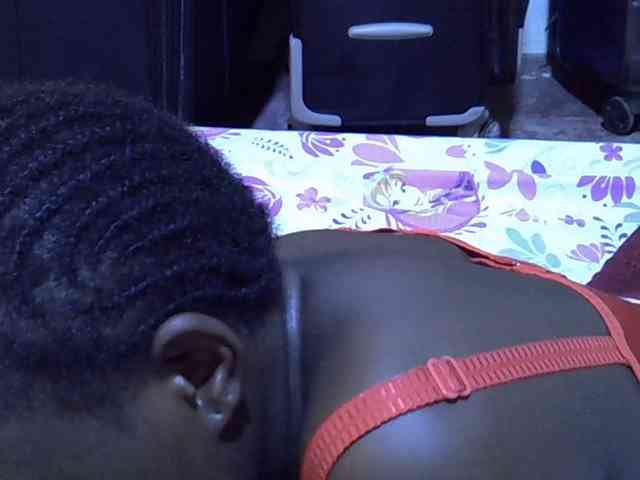 alora-skylar webcam