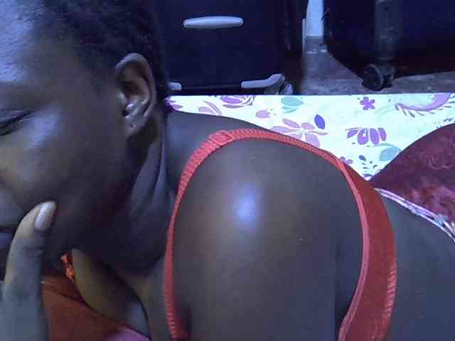 alora-skylar webcam