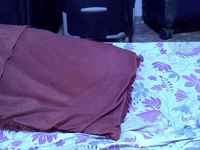 alora-skylar webcam