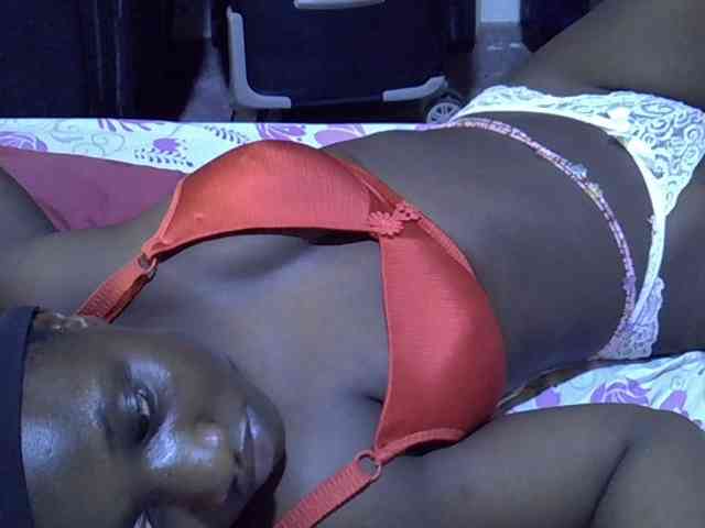 alora-skylar webcam