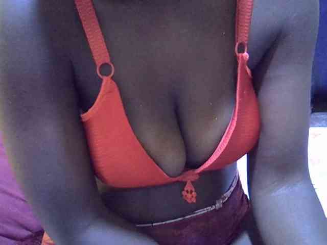 alora-skylar webcam
