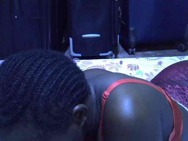 alora-skylar webcam