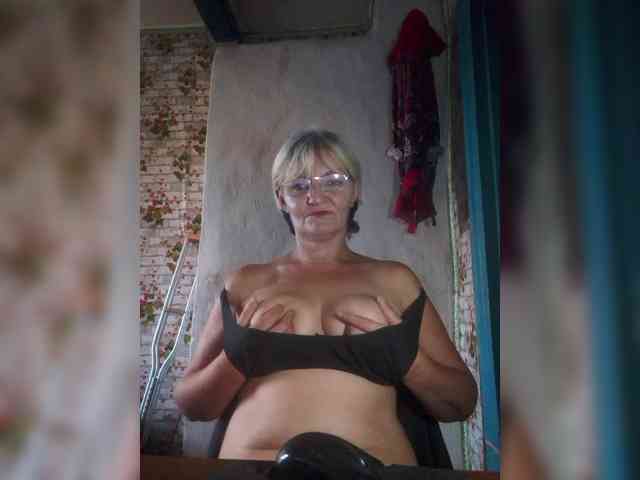 NikaGold45 webcam