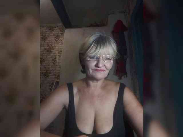 NikaGold45 webcam