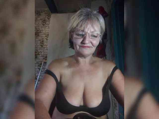 NikaGold45 webcam