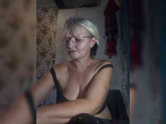 NikaGold45 webcam