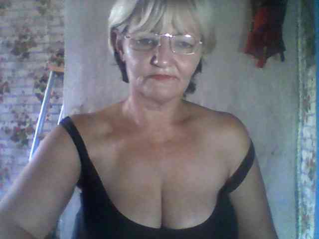 NikaGold45 webcam