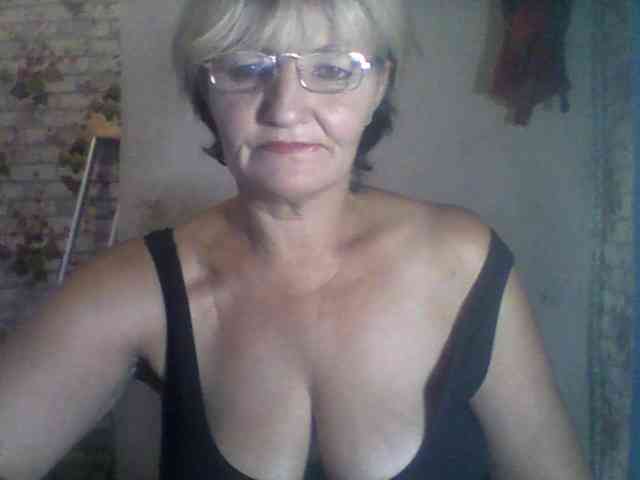NikaGold45 webcam