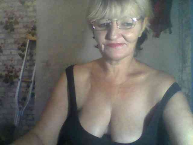NikaGold45 webcam
