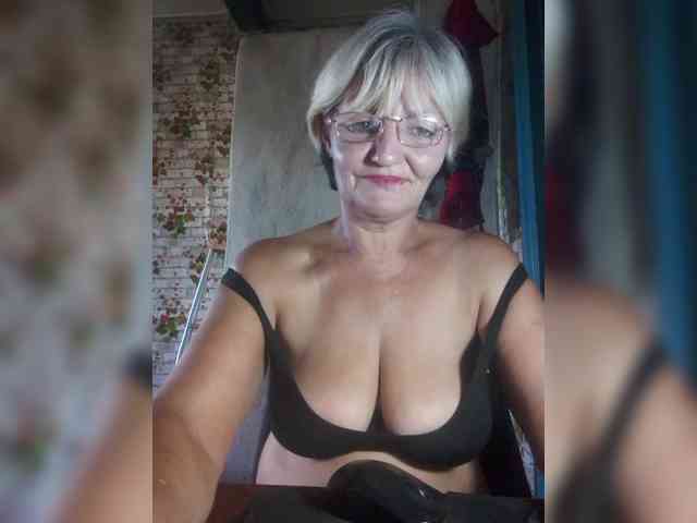 NikaGold45 webcam
