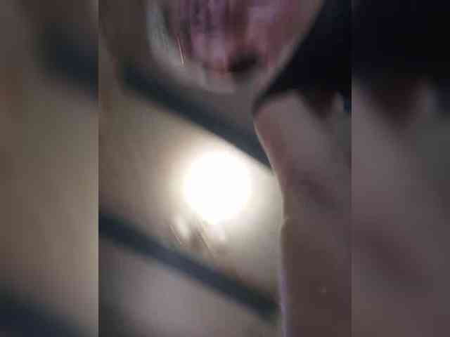 NikaGold45 webcam