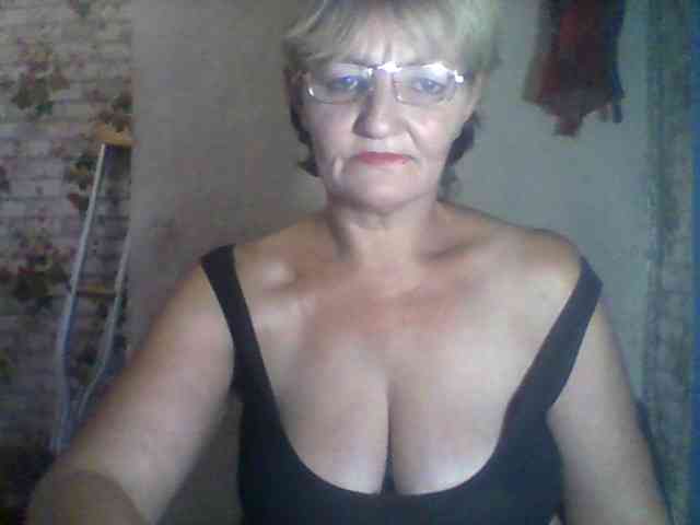 NikaGold45 webcam
