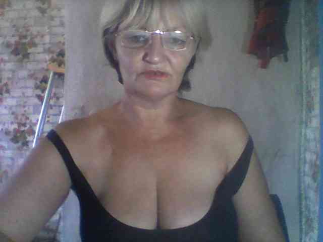 NikaGold45 webcam