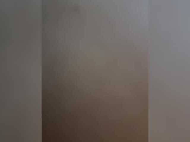 Entrez le videochat erotique avec le
modèle PArraTigroff PArraTigroff