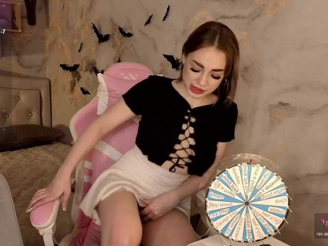 Entra en el chat con el modelo Kristallik-1 Kristallik-1