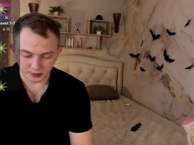 Entra en el chat con el modelo Kristallik-1 Kristallik-1