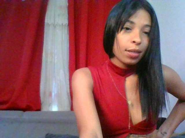 Arella85 webcam