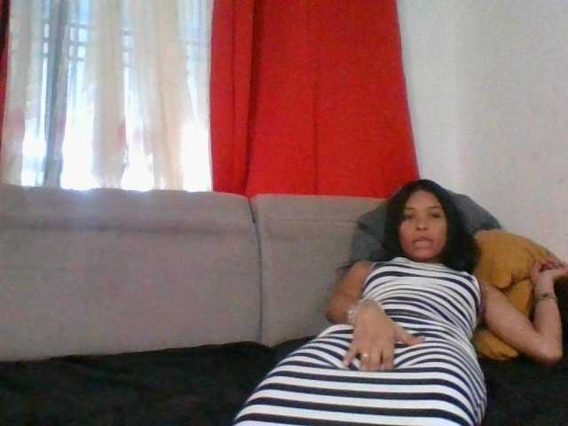 Arella85 webcam